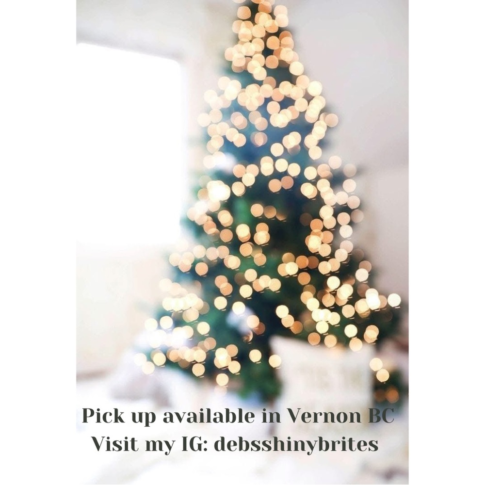 Meet your Posher, Debbie